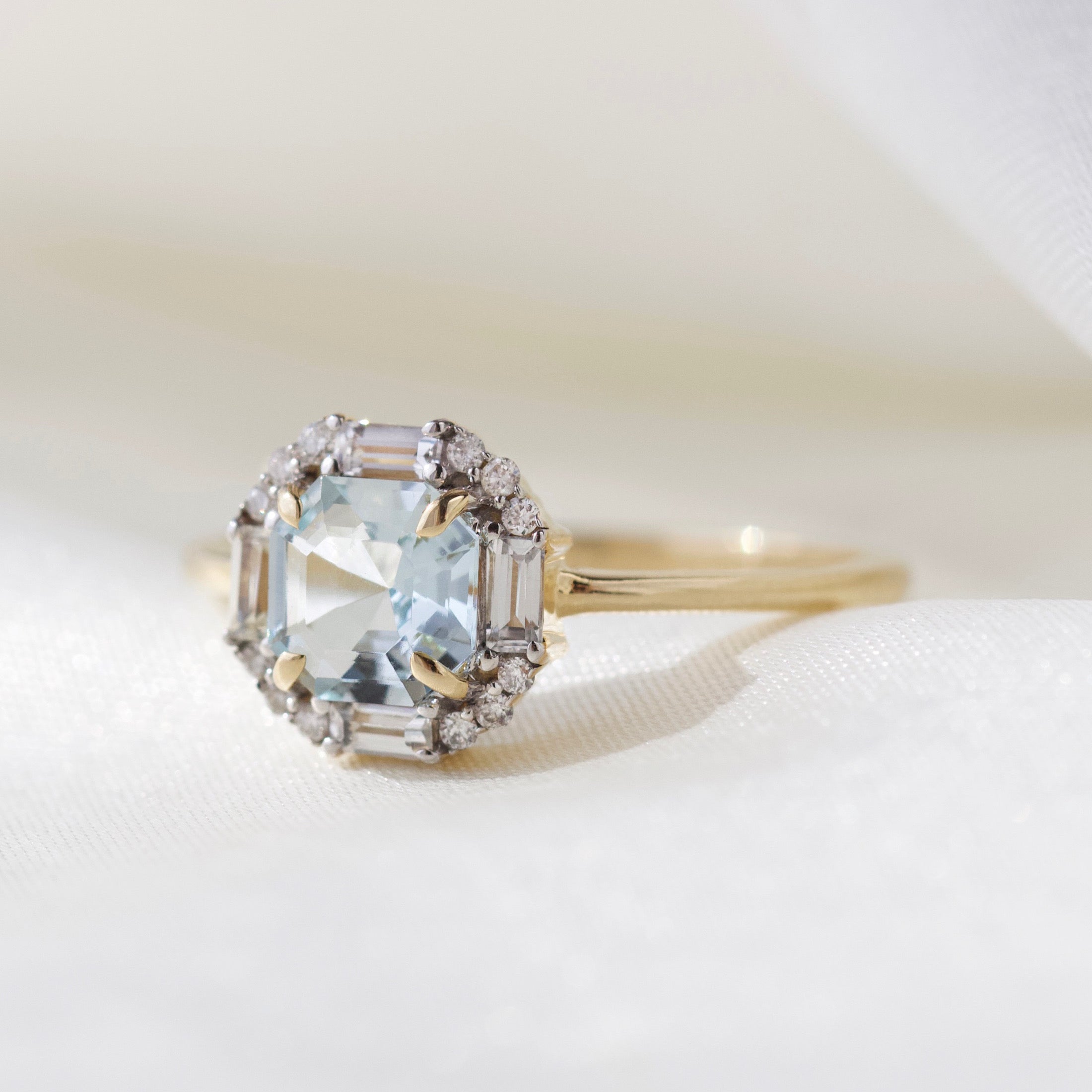 Oval Cut Silver &14K Rose Gold Aquamarine and Diamond Engagement Ring -  MollyJewelryUS
